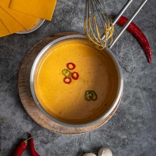 Rezepte für leckere vegetarische Soßen und Dipps