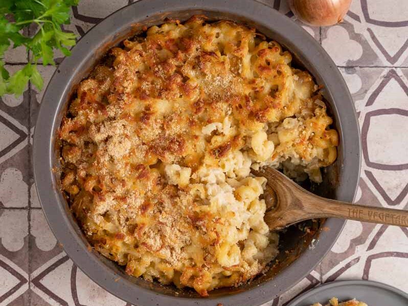 Ofengericht deluxe – Mac and Cheese mit Zwiebelaroma